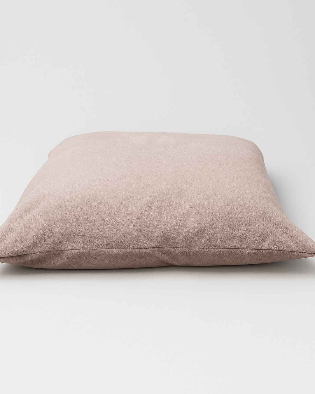 Coussin Cocoon en plaid