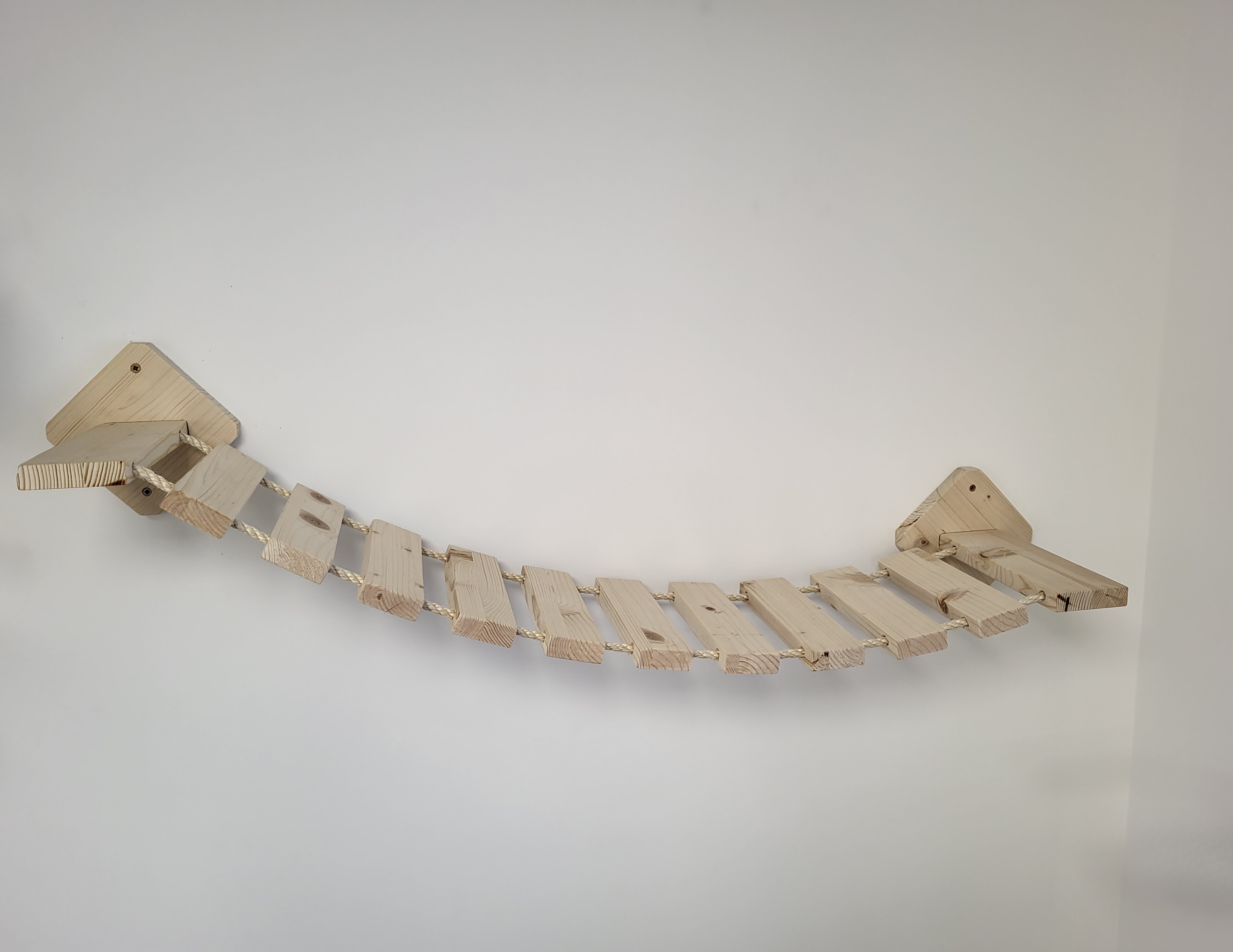 Mur d'escalade pour chat