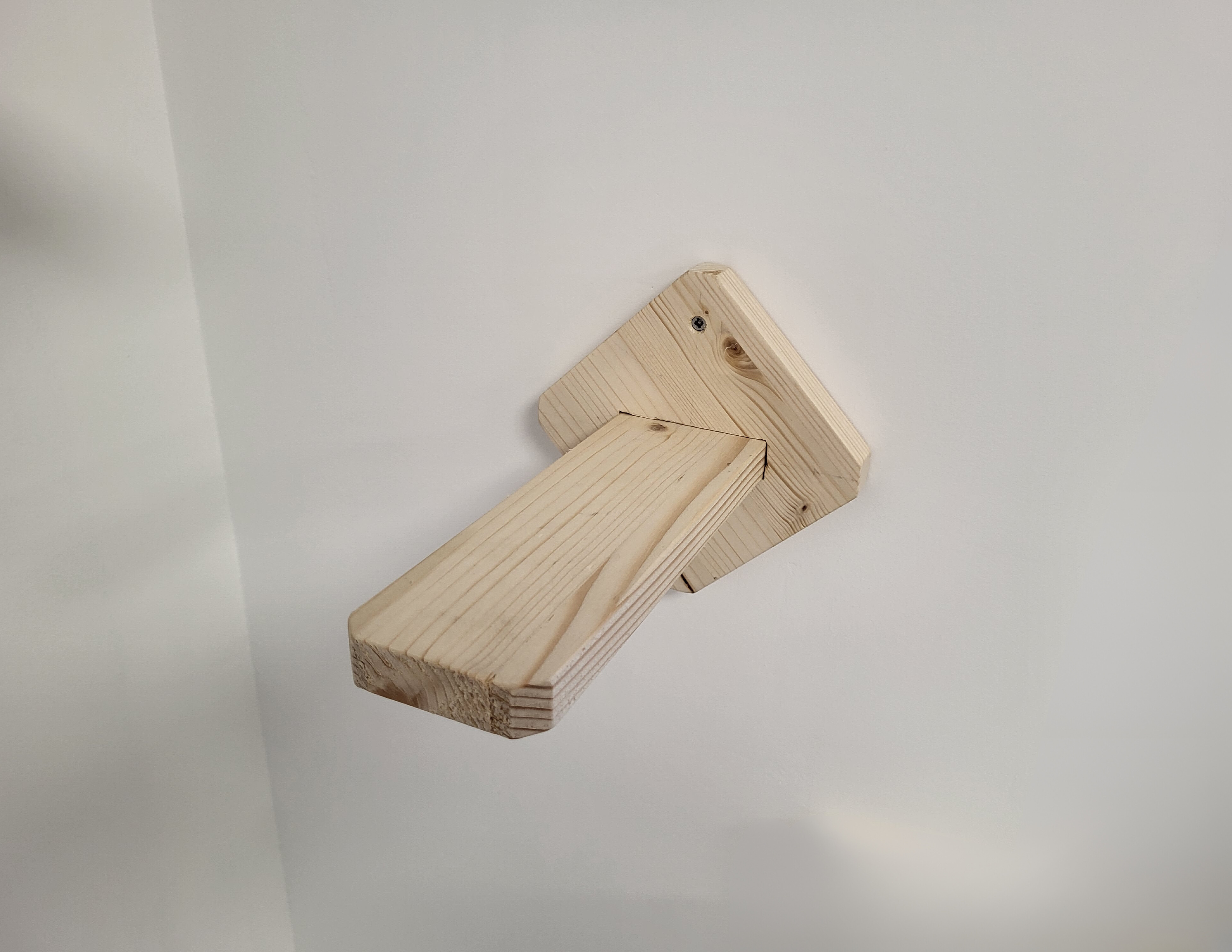 Mur d'escalade pour chat
